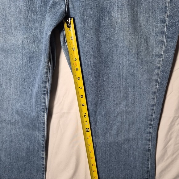 Vintage Levi's 515 Nouveau Bootcut Womens Dark Wash Jeans Size 12 Large - Picture 7 of 16